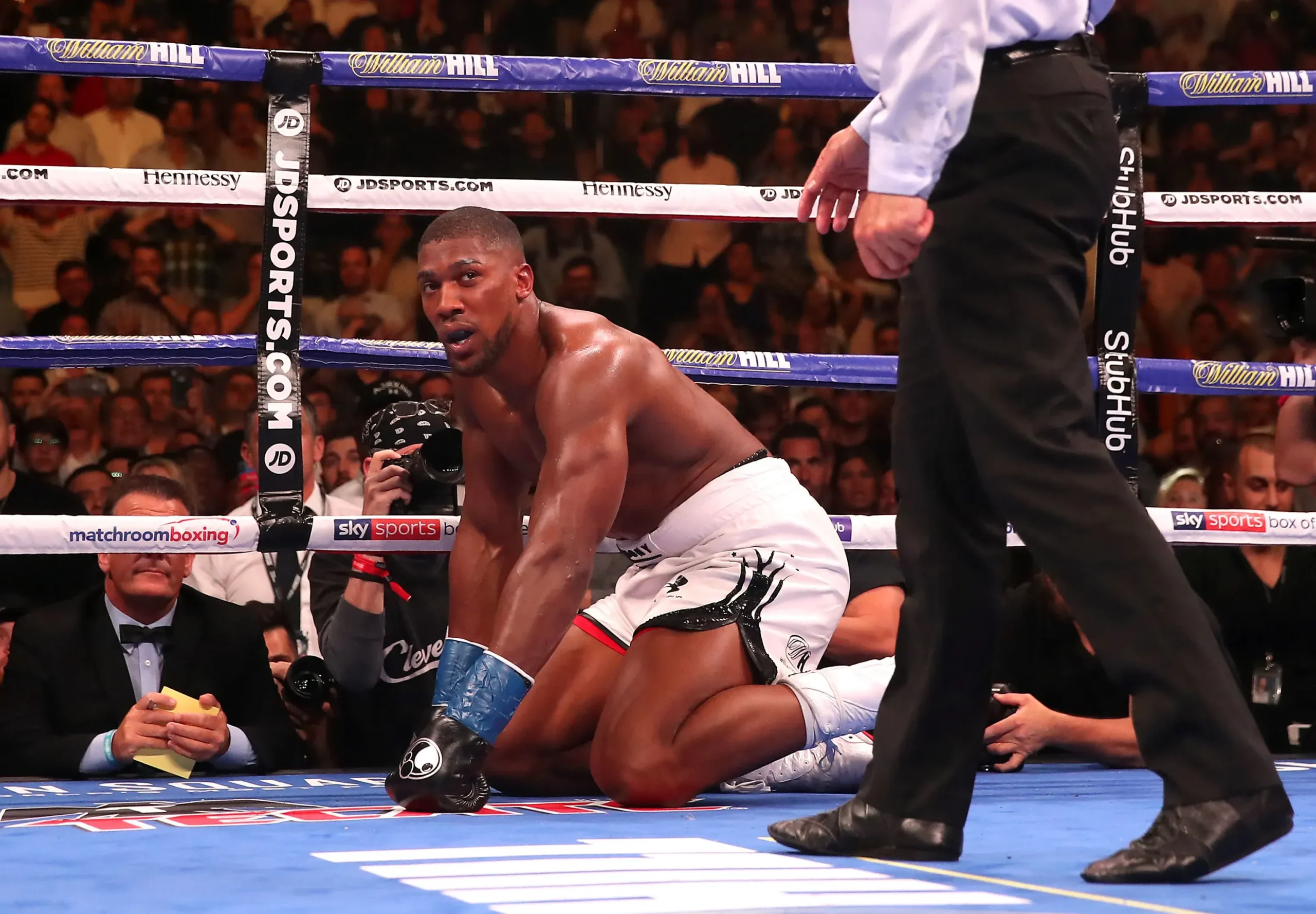 Anthony Joshua : Le Retour Triomphant du Champion !
