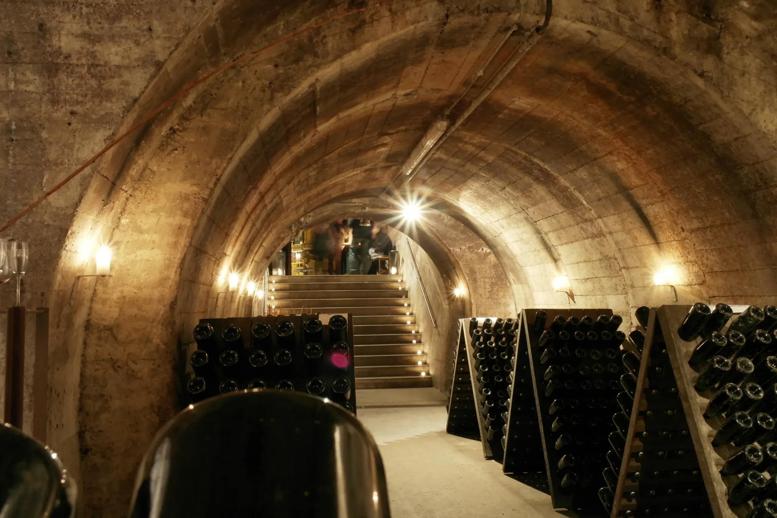 Champagne : La Bulle Française qui Fait Fureur en 2024