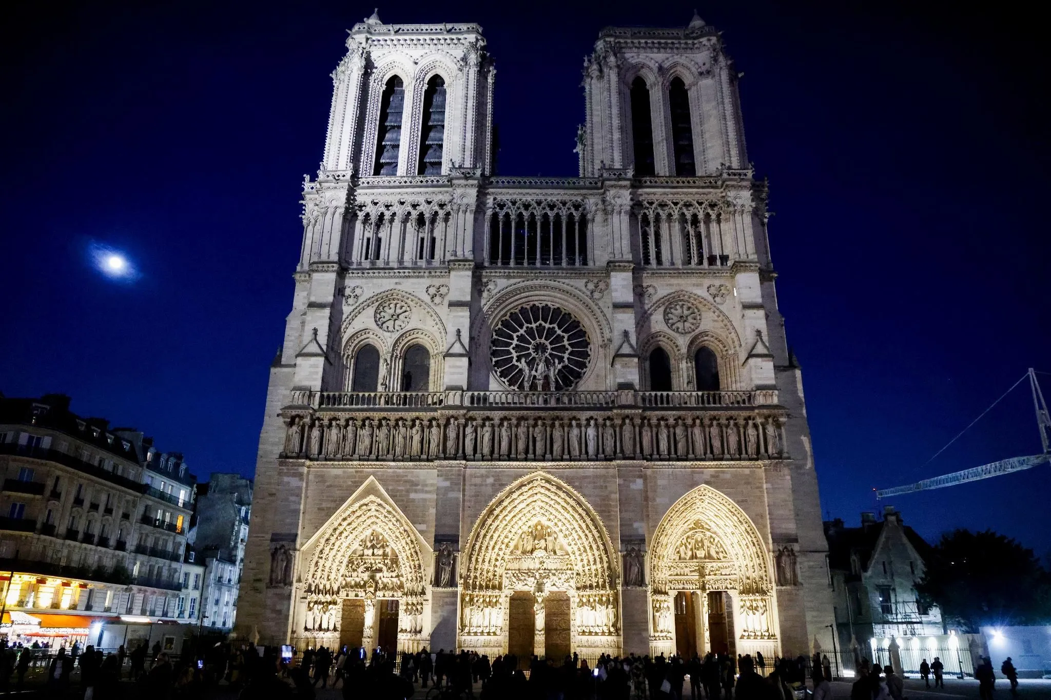 La Messe de Noël : Un Moment de Retrouvailles et d'Espoir