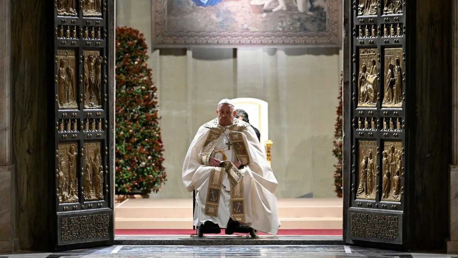 Le Vatican en Ébullition : Quelles Révélations pour 2024 ?