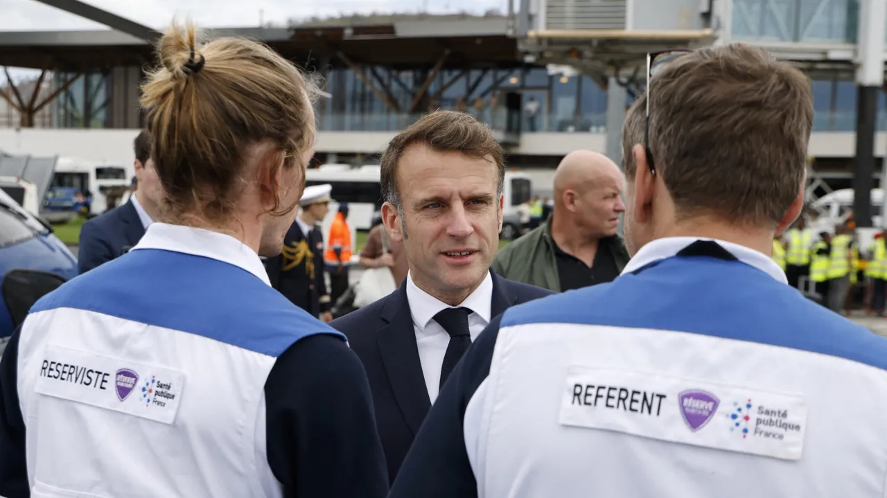 Macron et Mamadou : Vers une Nouvelle Alliance Politique ?