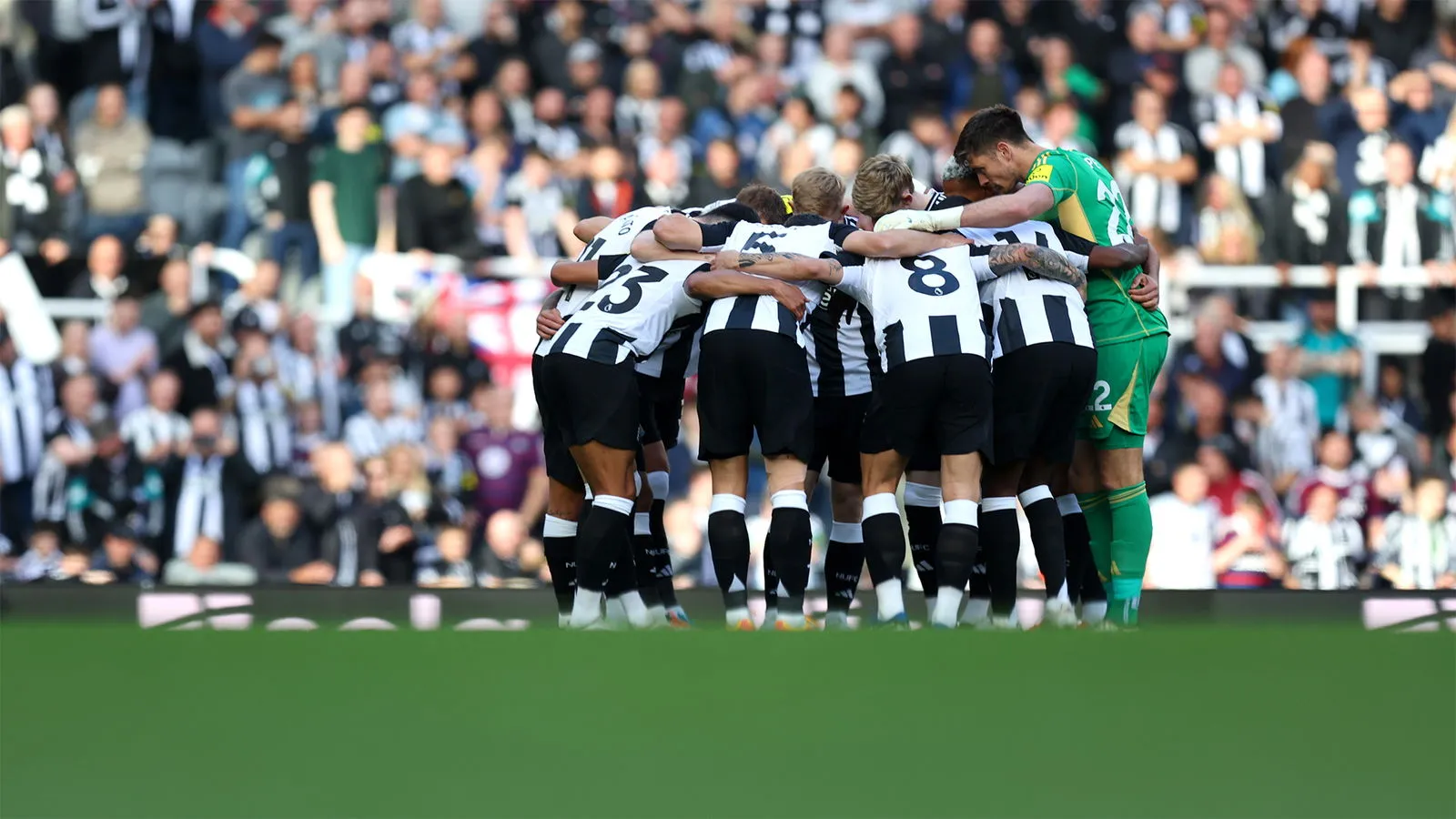 Newcastle Écrase Brentford : Un Match Époustouflant de Premier League !