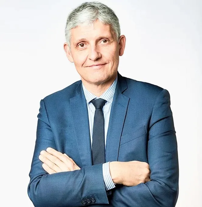 Olivier Gavalda : Nouveau Directeur Général du Crédit Agricole, un Choix Stratégique pour l'Avenir
