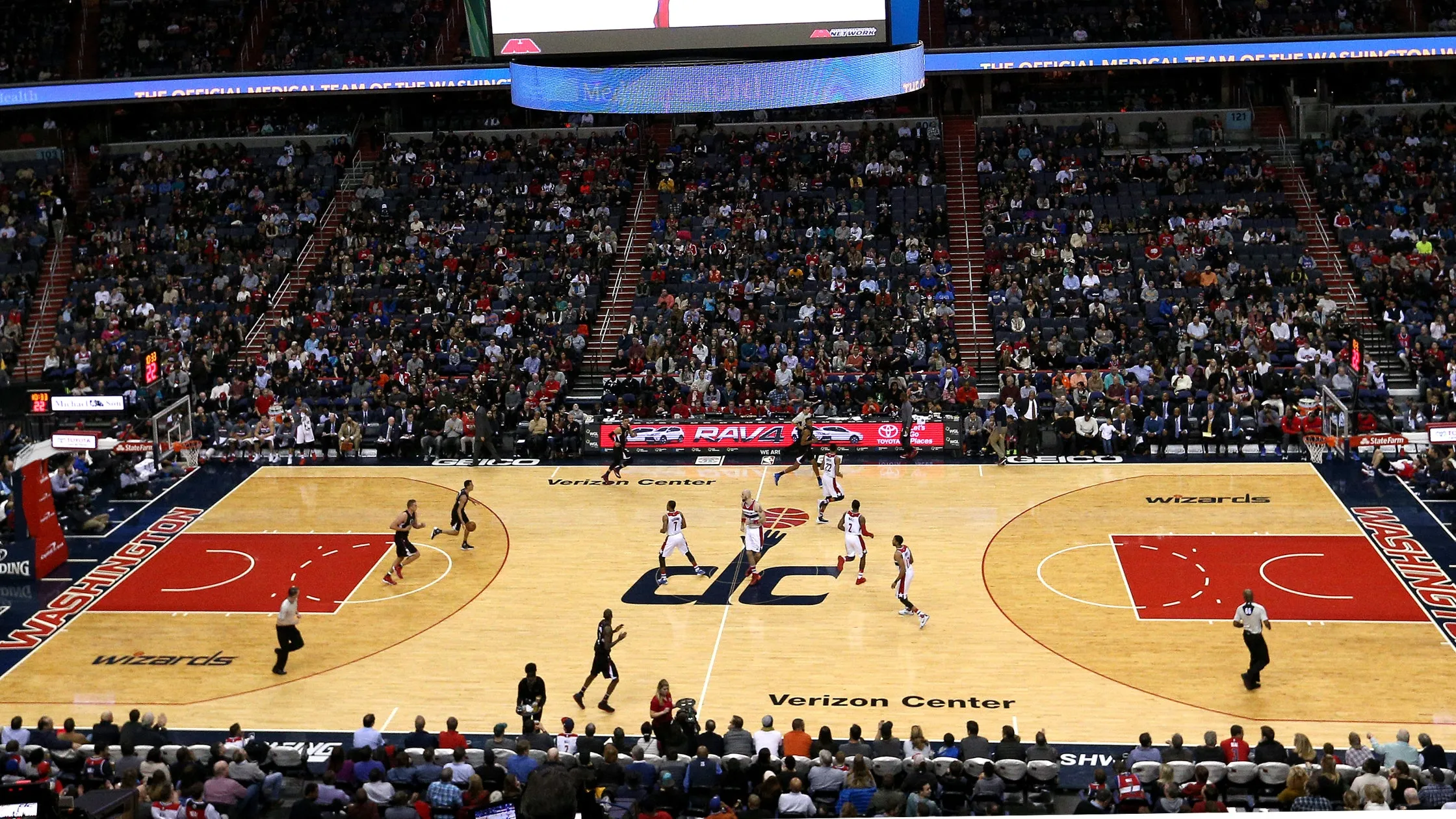 Wizards et Nuggets : Duel Électrisant au Sommet de la NBA