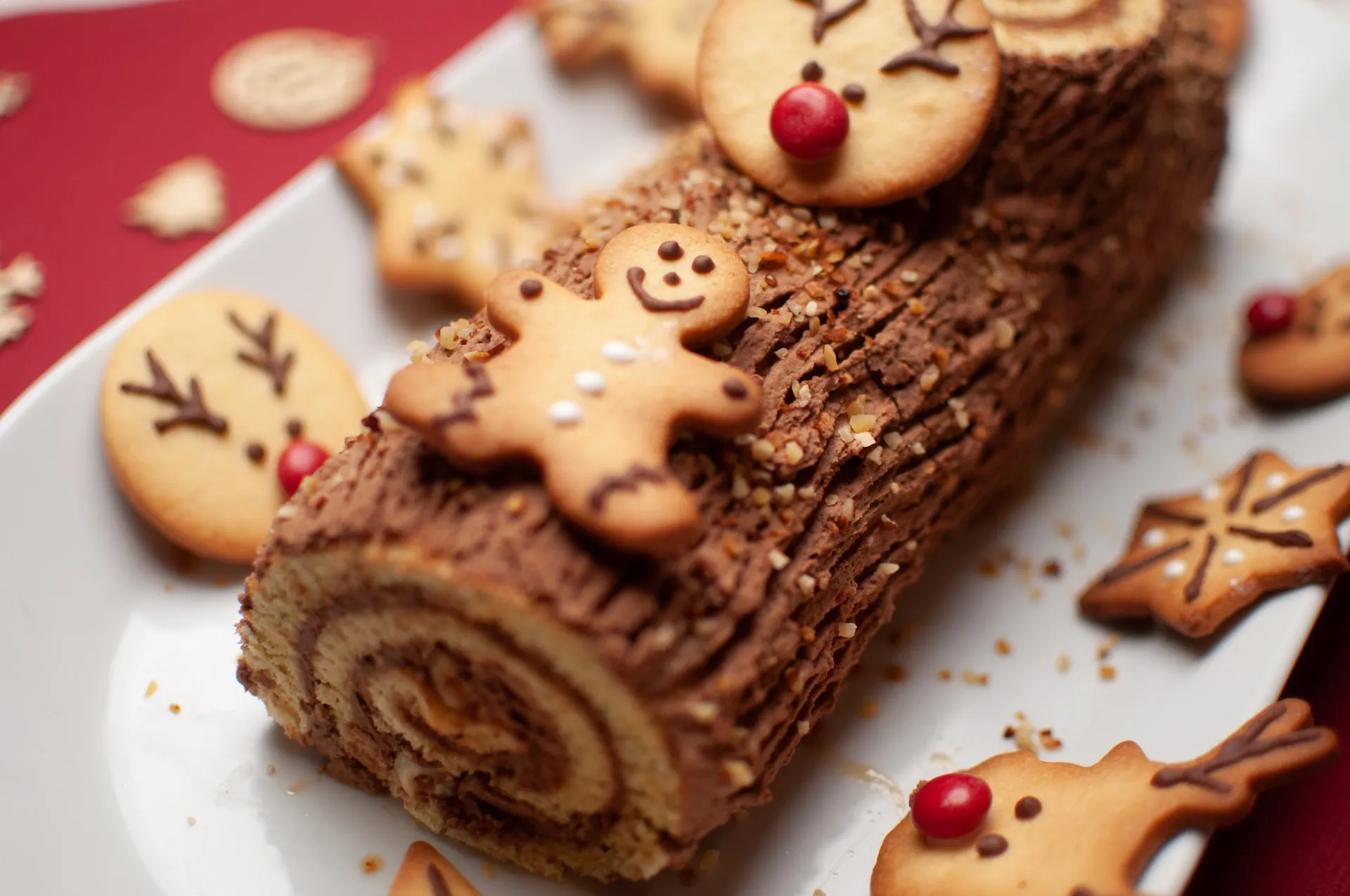 Yule : La Magie des Traditions de Noël qui Fascine la France