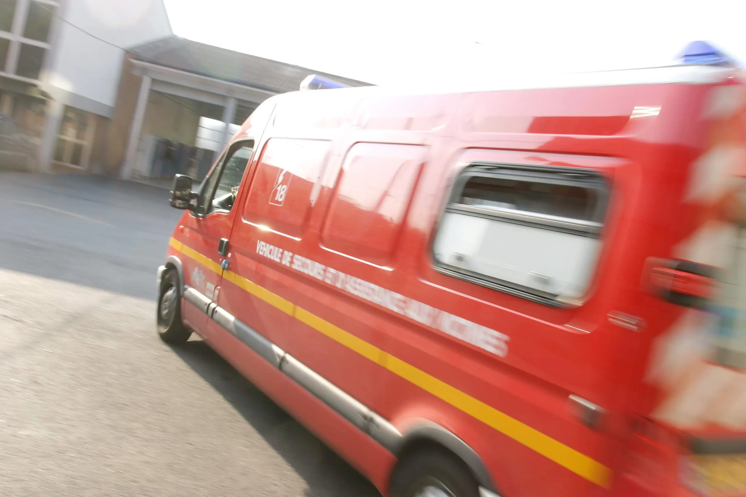 Accident A16 : Un Drame Ébranle la France, Détails et Réactions