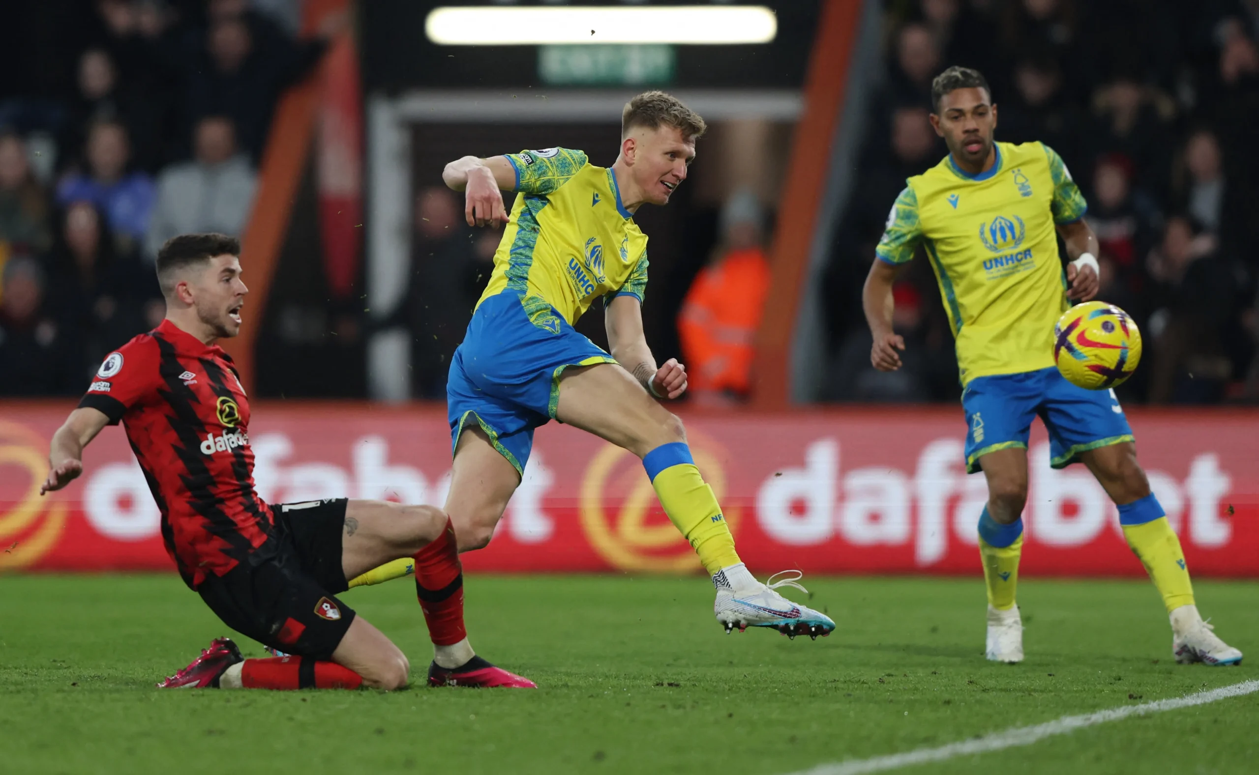 Bournemouth s'impose face à Nottingham Forest : un match décisif !