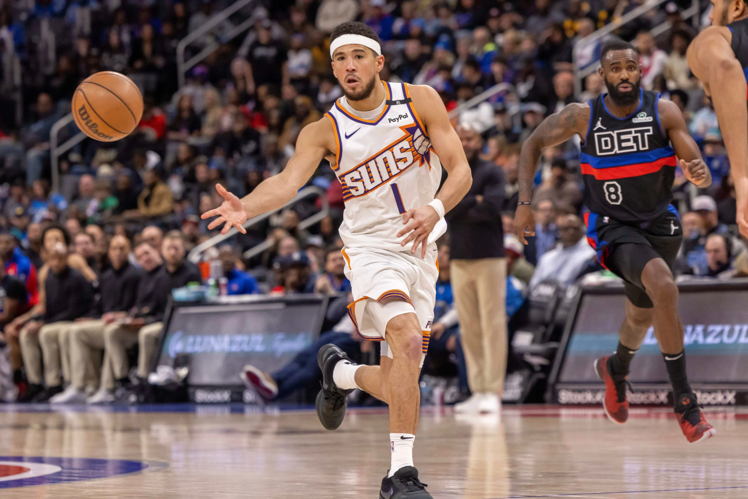 Cavaliers et Suns : Duel Épique sur le Terrain !