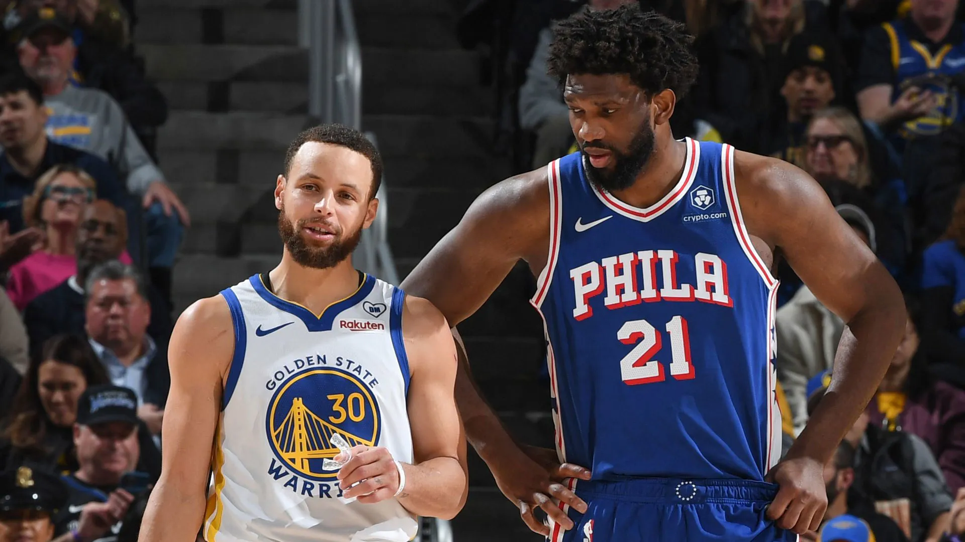 Choc au sommet : Les Warriors affrontent les Sixers dans un duel décisif