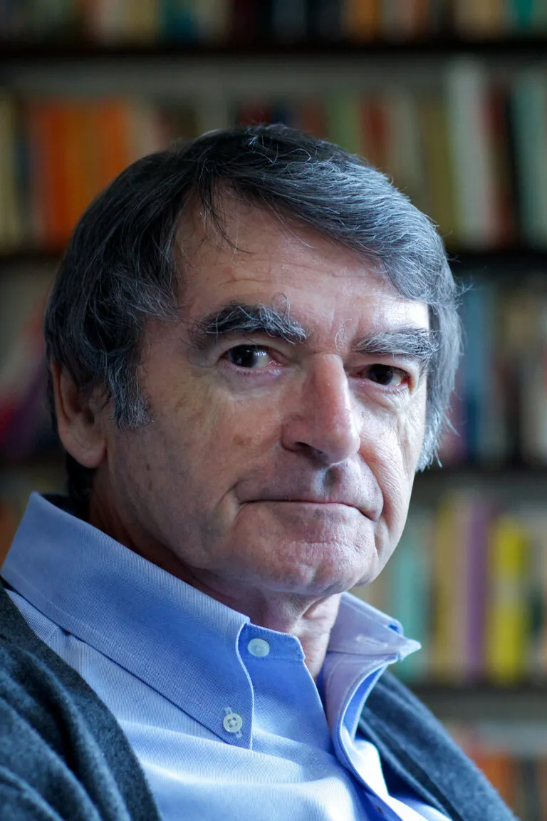 David Lodge : L'Art de la Narration au Coeur de l'Actualité Française