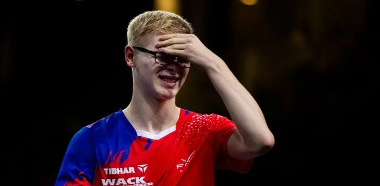 Félix Lebrun : L'étoile montante du tennis de table français