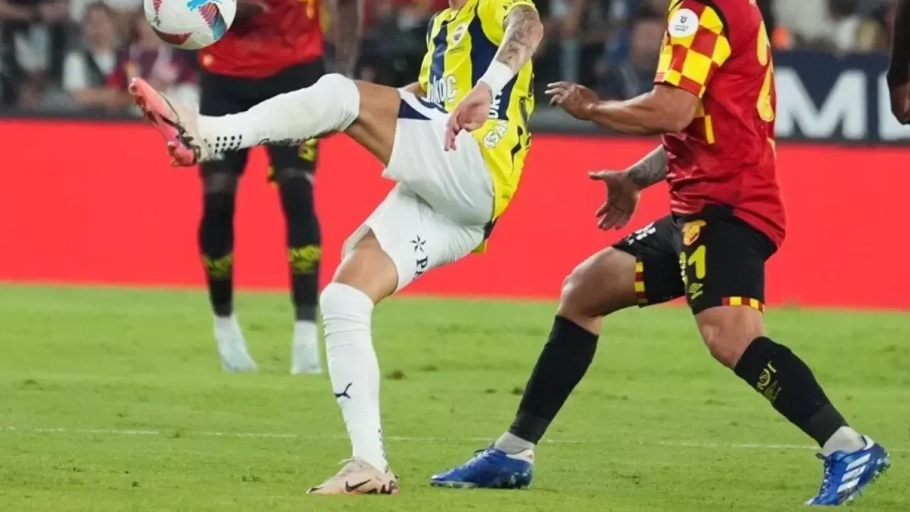 Fenerbahçe vs Göztepe : Duel Palpitant au Sommet du Football Turc
