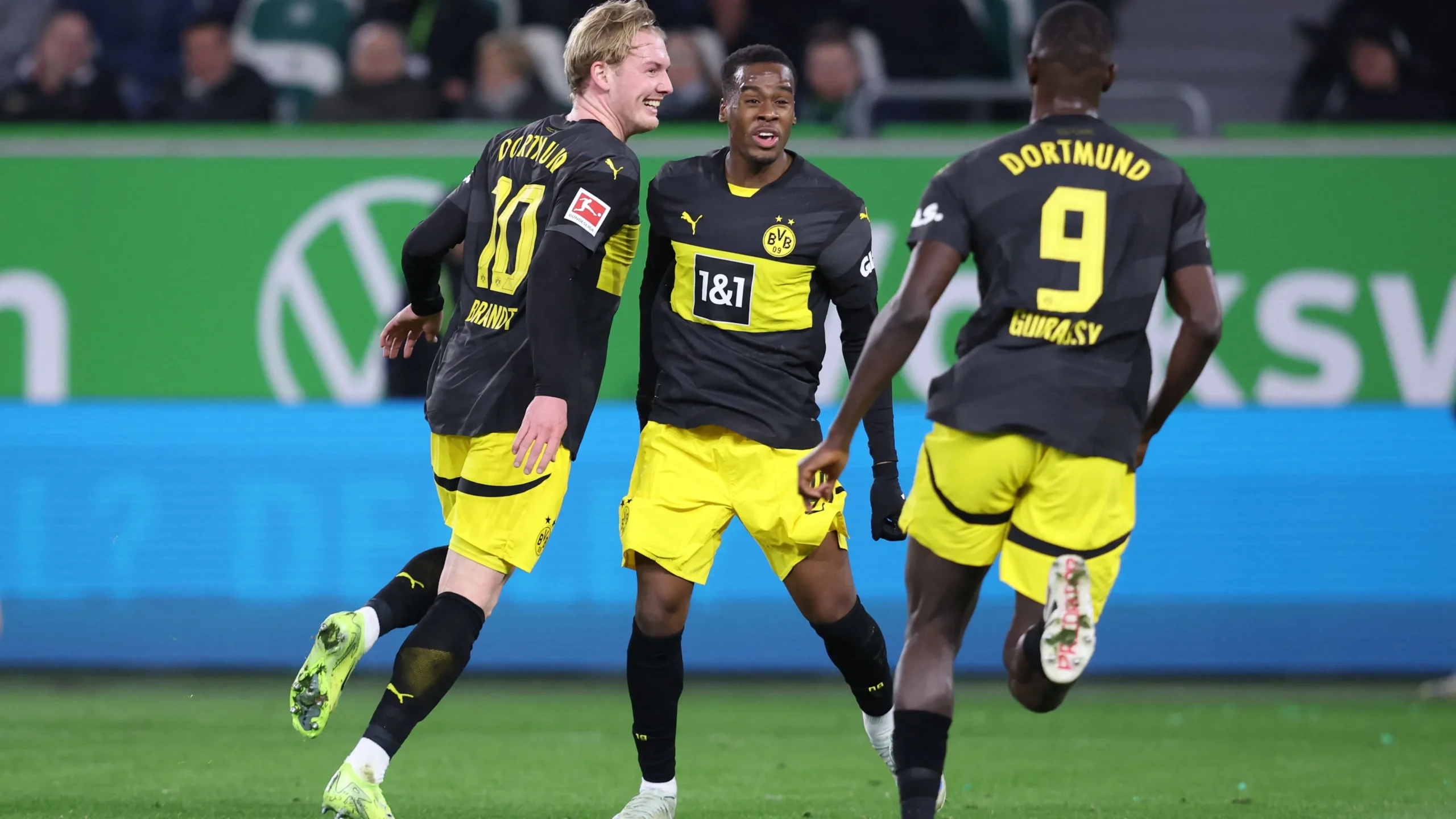 Holstein Kiel vs Dortmund : Duel Crucial en Bundesliga !