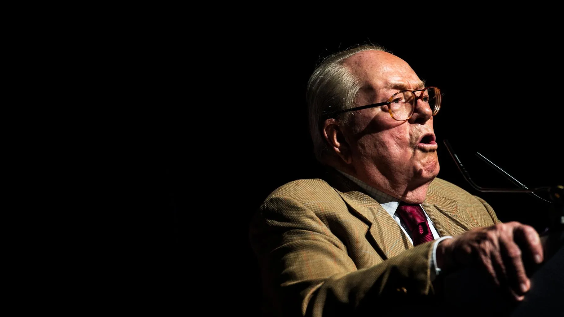 Jean-Marie Le Pen : Dernier hommage à un personnage controversé