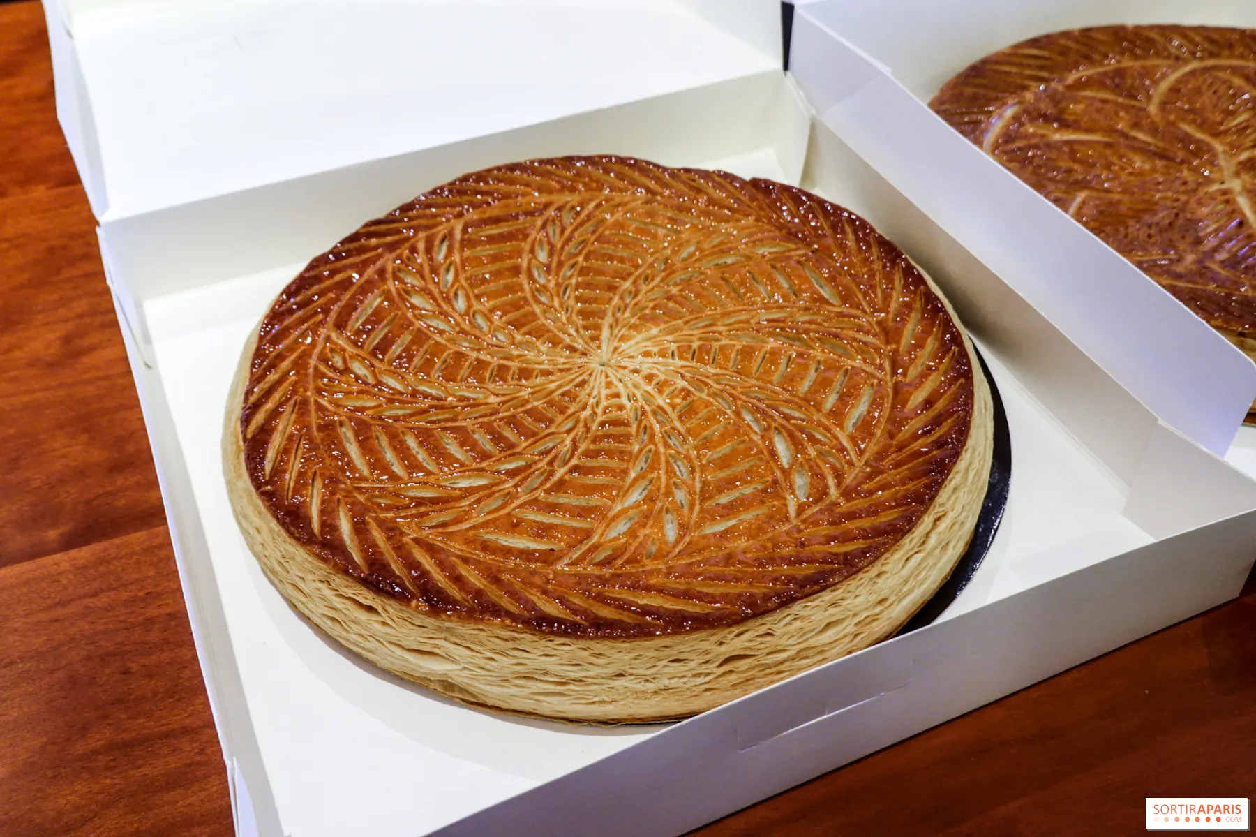 La Galette des Rois : Une Tradition Savoureuse qui Fait Craquer la France