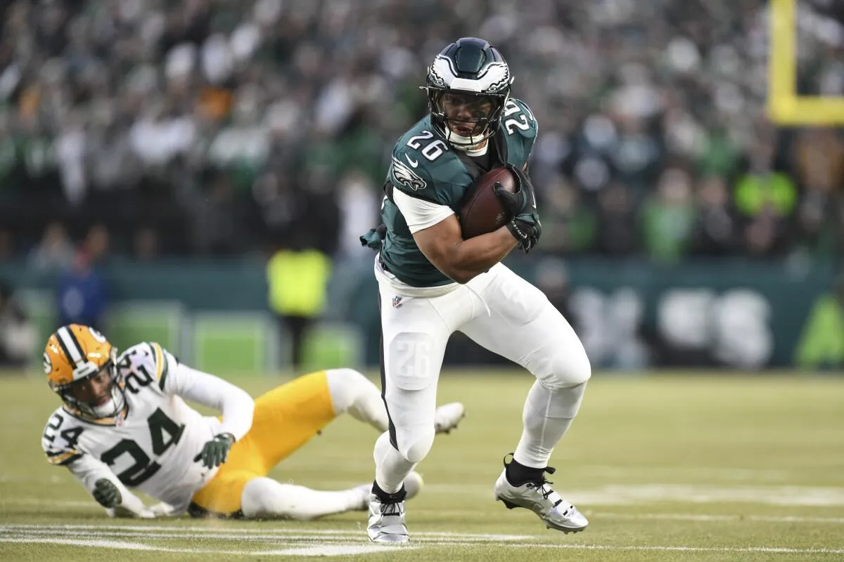 Les Eagles dominent les Packers et avancent en phase éliminatoire