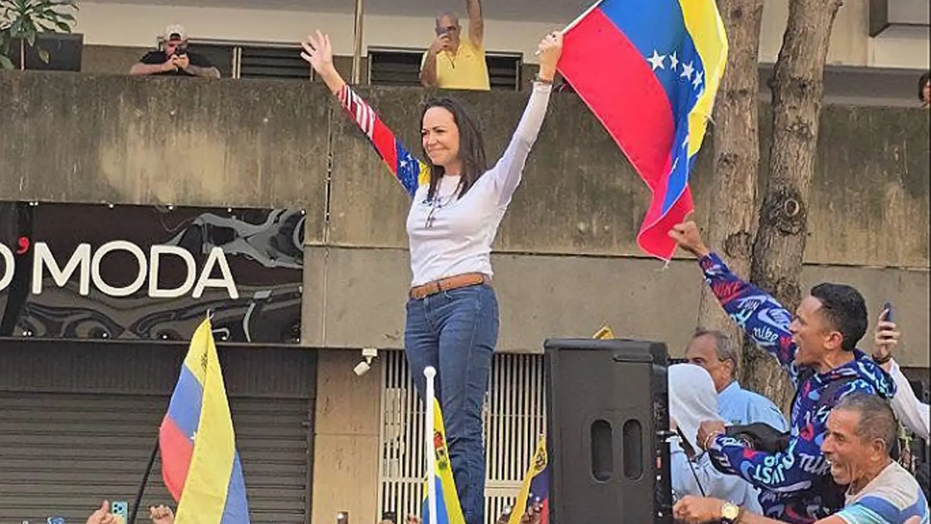 Maria Corina Machado : L'opposante vénézuélienne qui défie Maduro après sa sortie de clandestinité