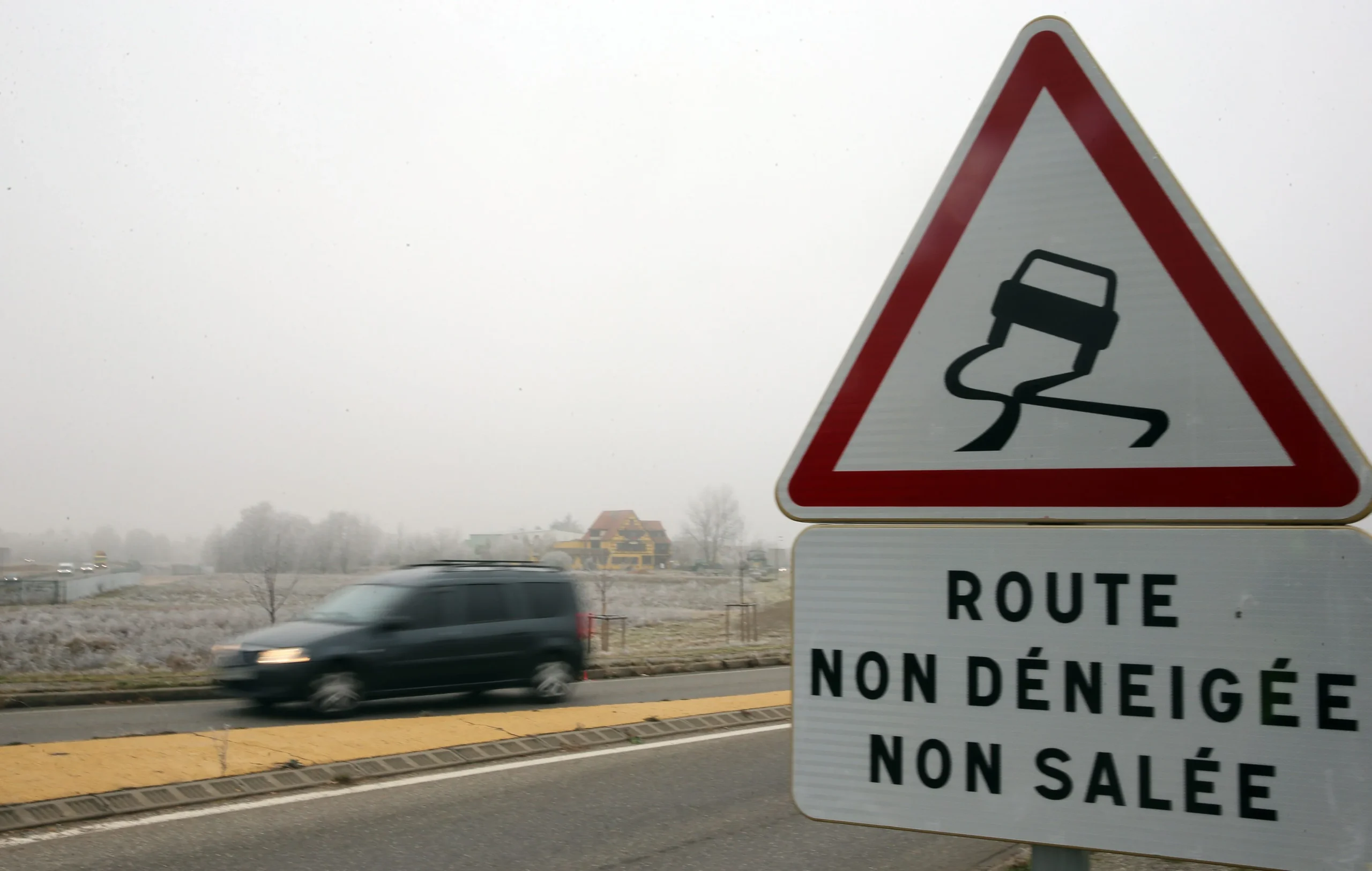 Neige et Verglas : Alerte Météo en France, Restez Vigilants !