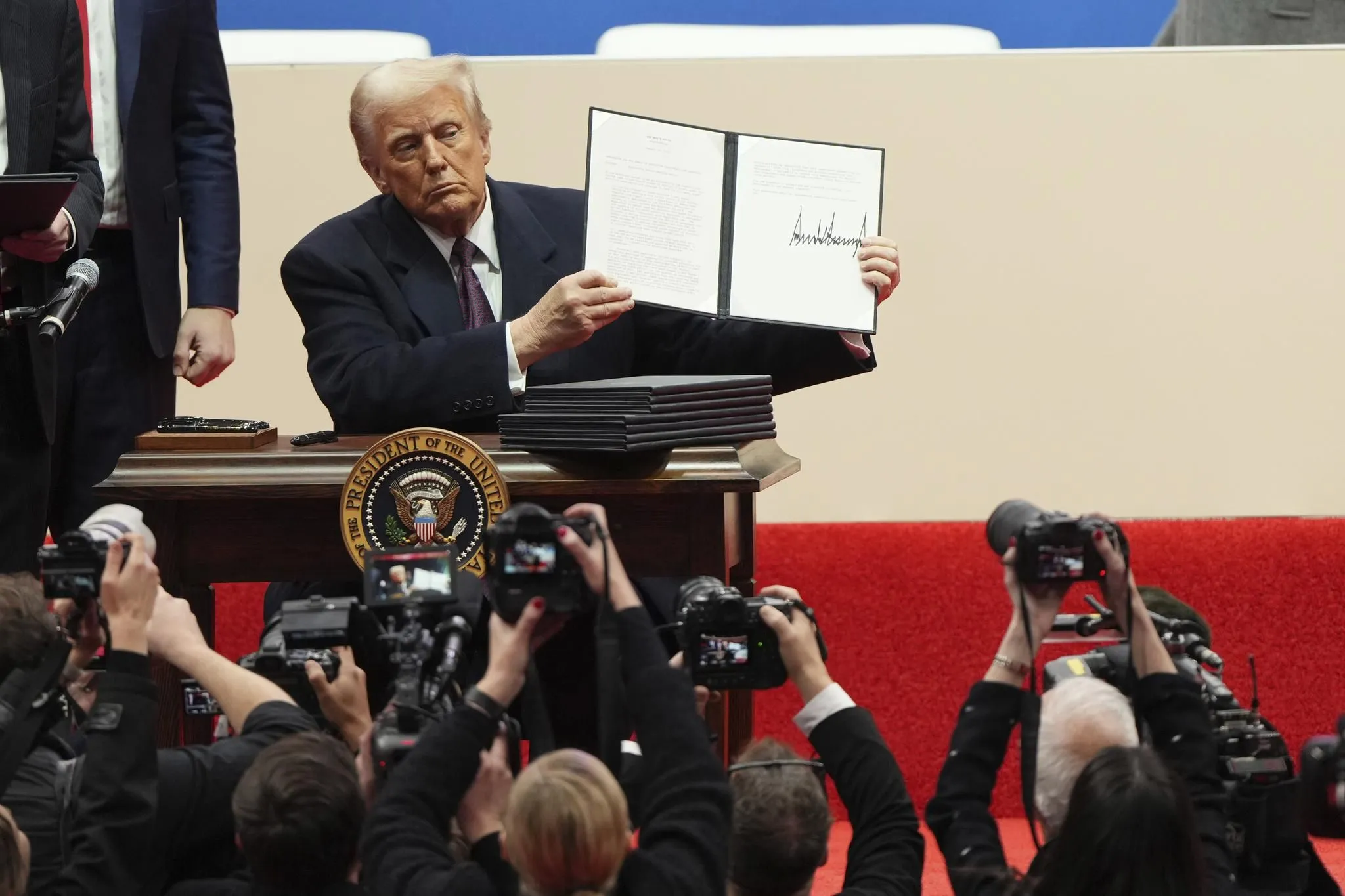 Trump face à Poutine : Vers une nouvelle ère de négociations pour l'Ukraine ?