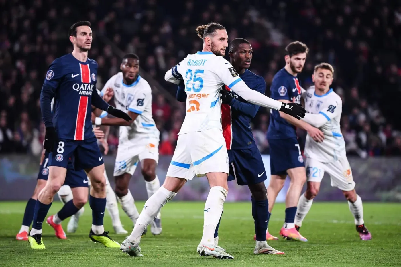 Adrien Rabiot : Retour sous tension au Parc des Princes, la réponse du milieu marseillais