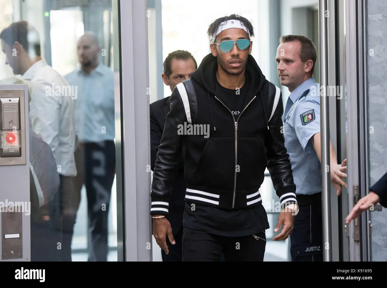 Aubameyang : Le Retour en Force de l'Attaquant Star en France