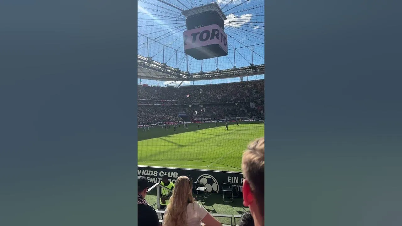 Eintracht Francfort vs Sankt Pauli : Duel au Sommet en Bundesliga !