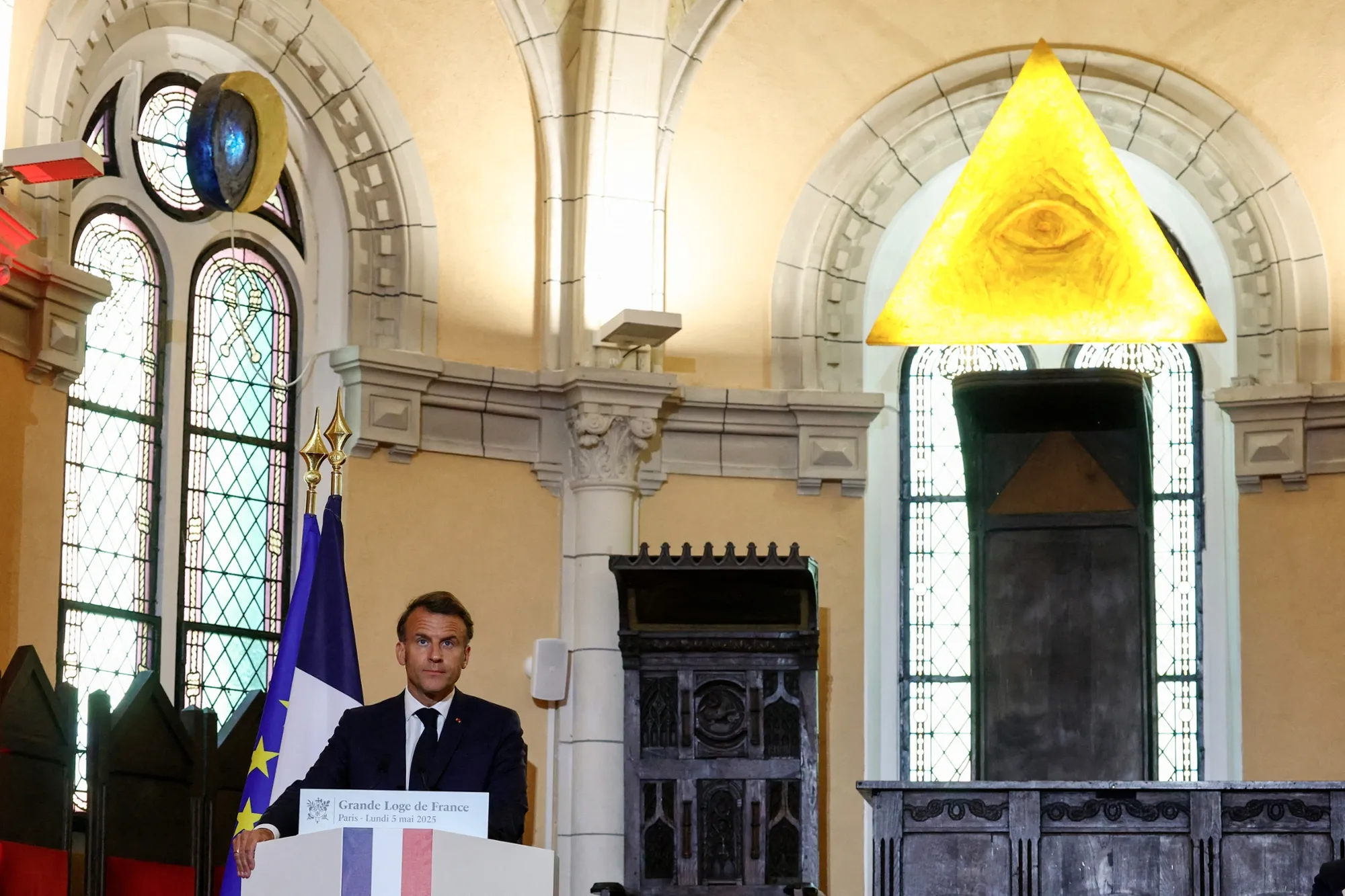 Emmanuel Macron à la Grande Loge : Un Appel à la Défense de la Laïcité