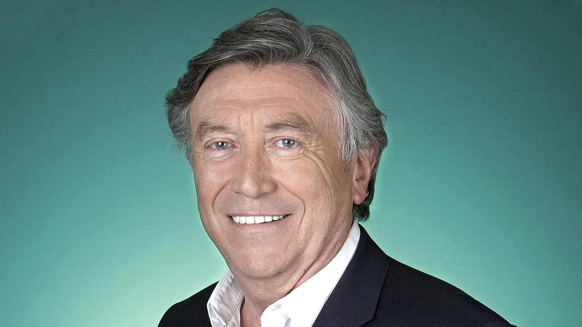 Jacques Legros : Un Adieu Ému au JT de TF1, Retour sur 27 Ans de Présence