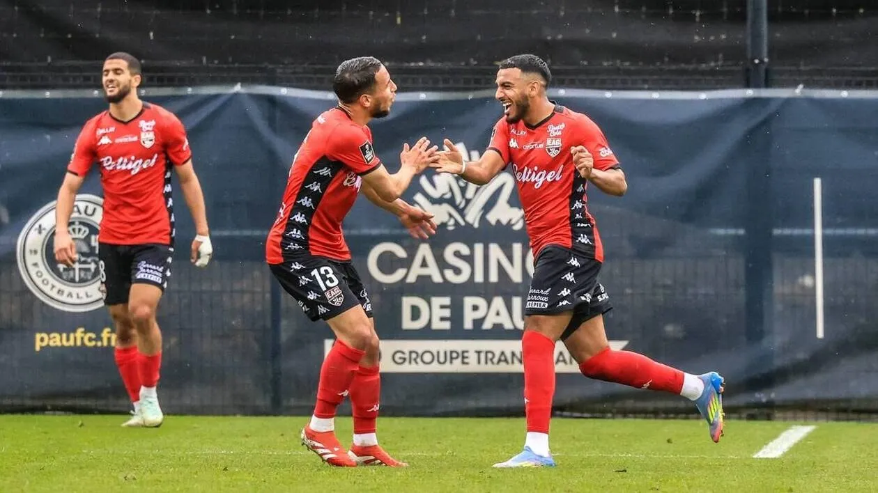 Pau FC s'impose face à Guingamp : un tournant décisif en Ligue 2