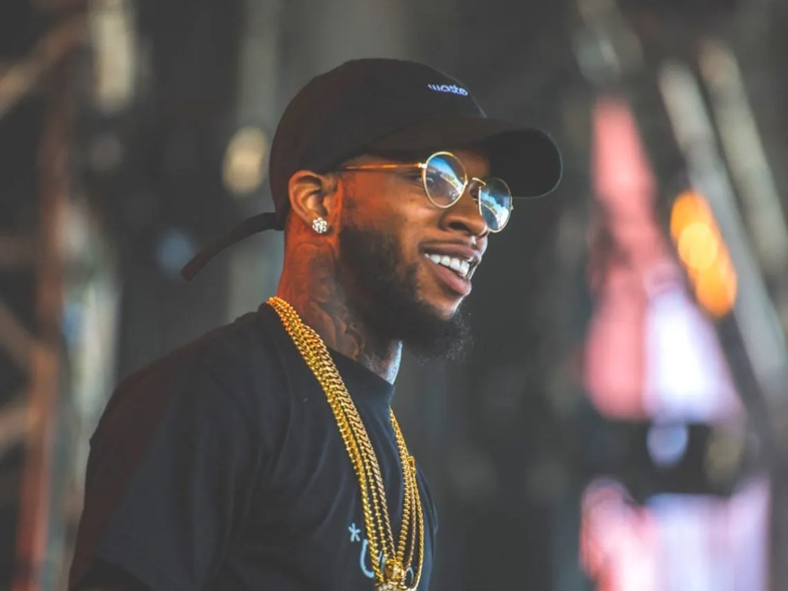 Tory Lanez : L'Artiste au Coeur de la Controverse en France